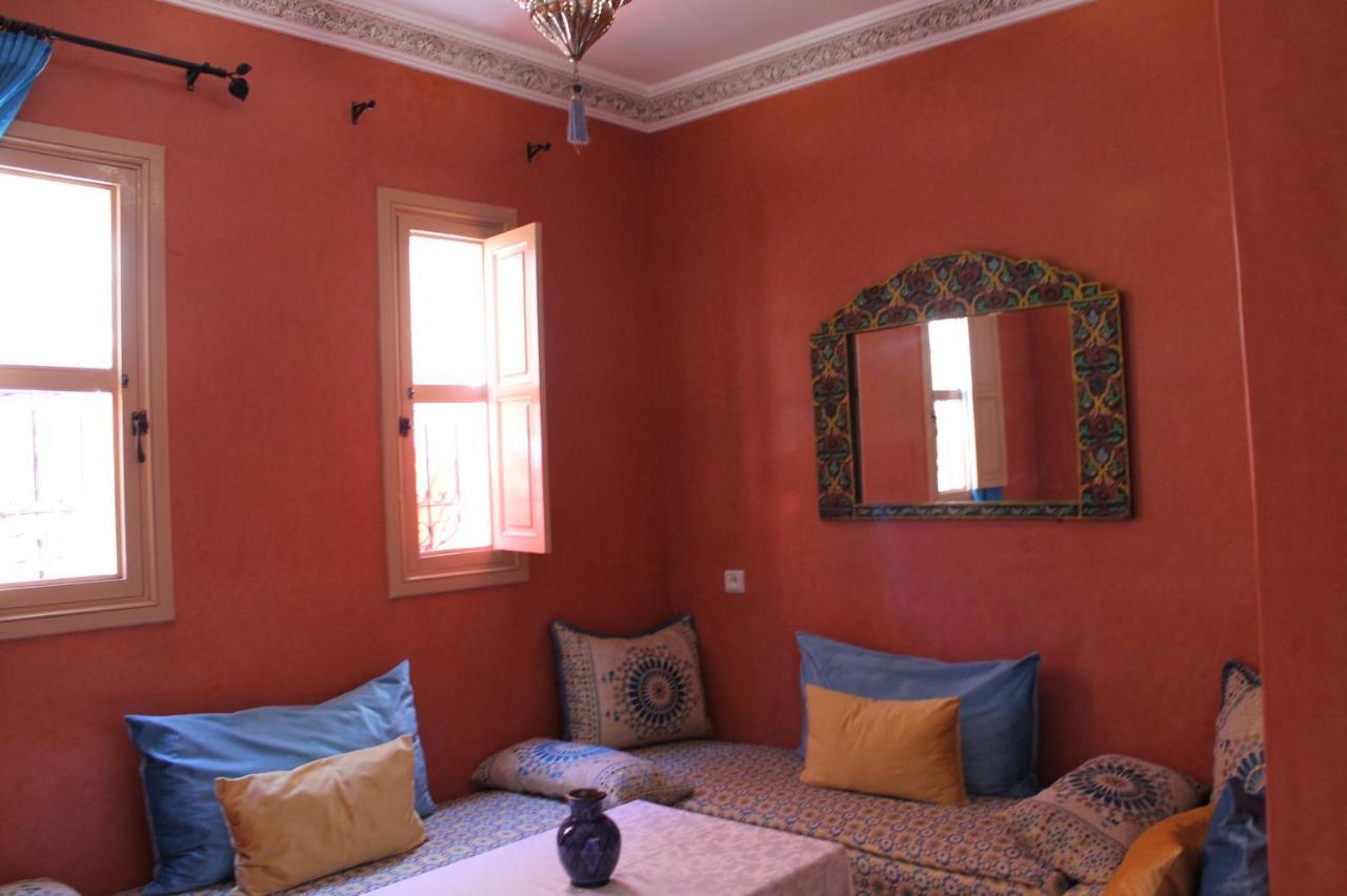 Nakhla Riad