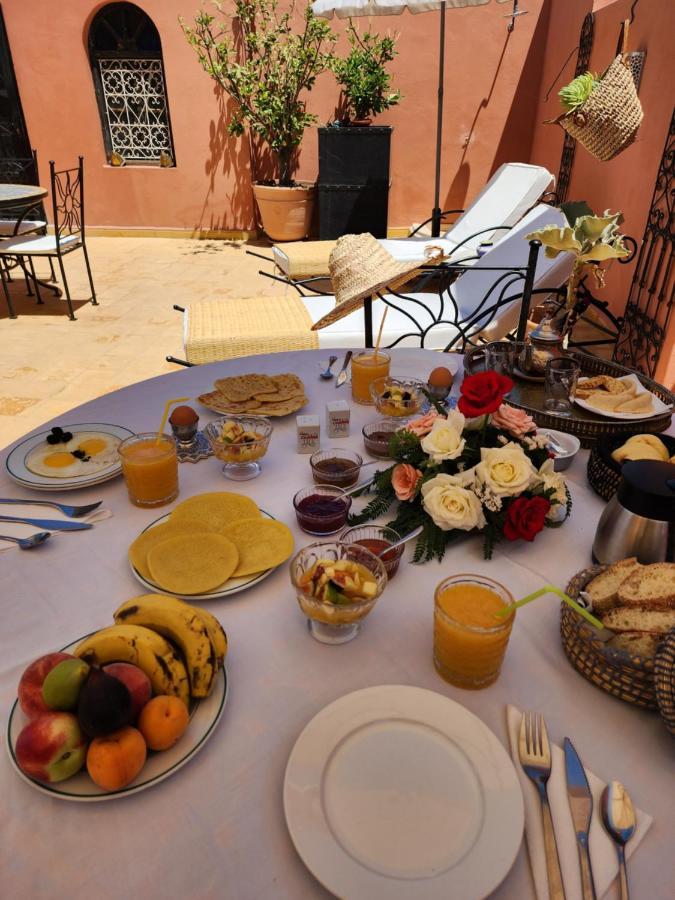 Alboraq Riad 4*