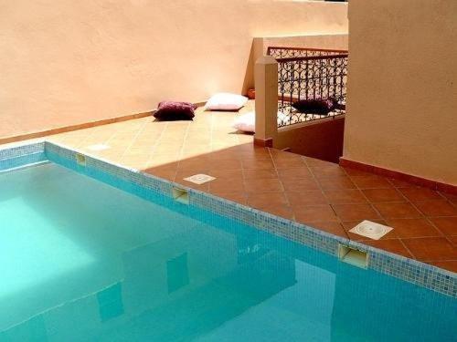 Bed & Breakfast Latifa 2*