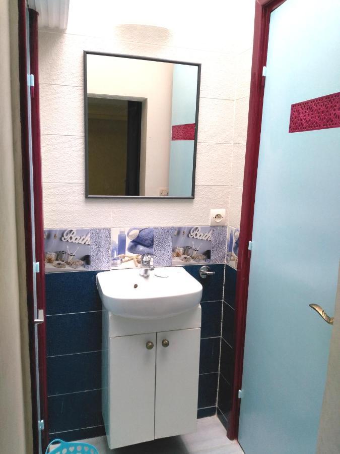 Hostel Shared Apartment-appartement En Colocation Confort Centre Marrakesh