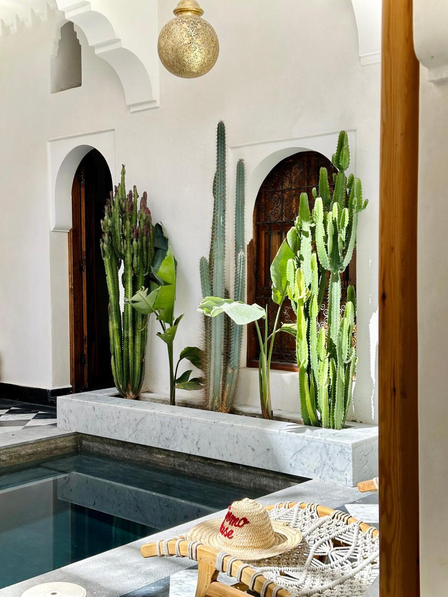 Lallabaya Guest house