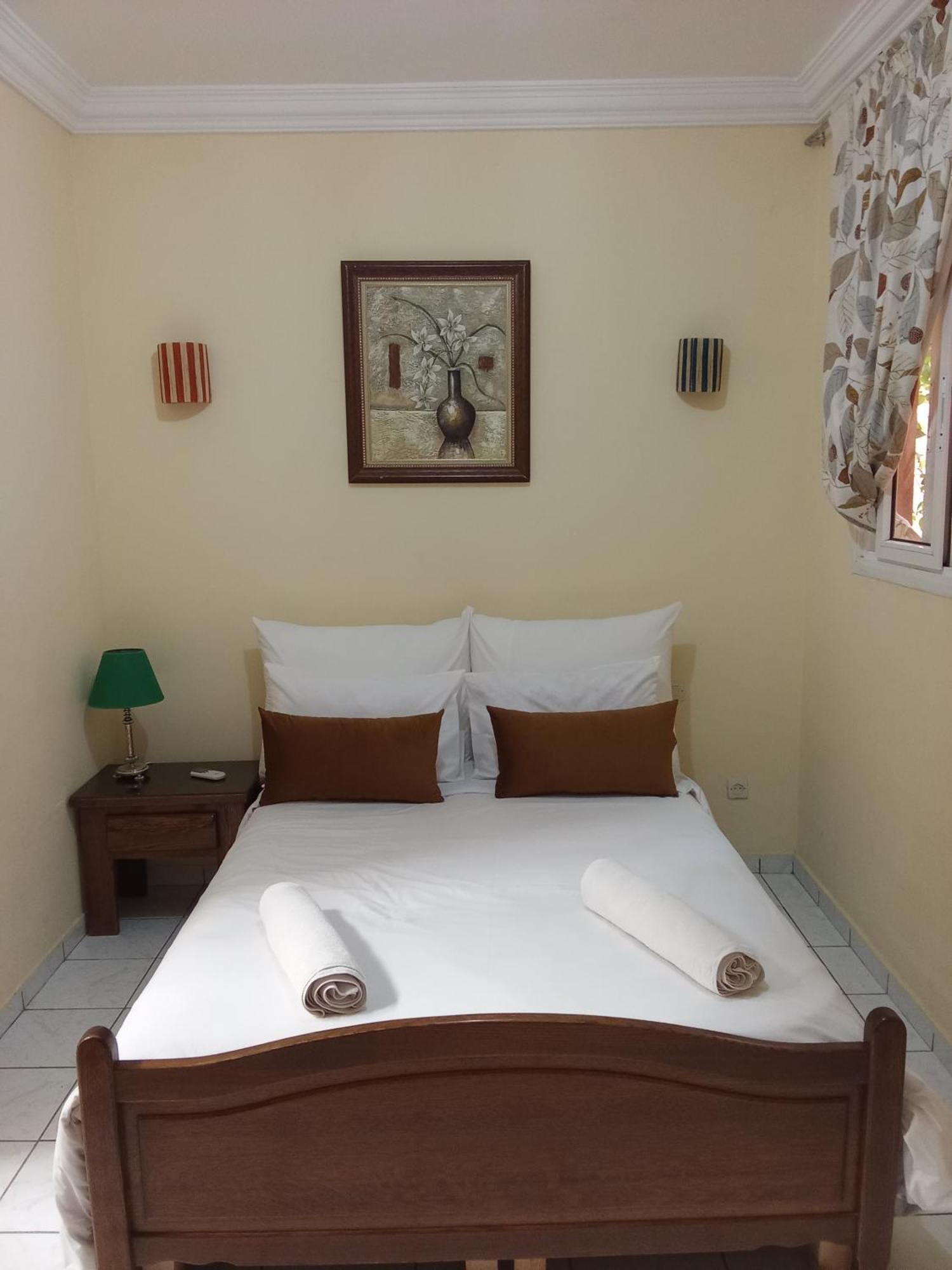 Nelya Guest house