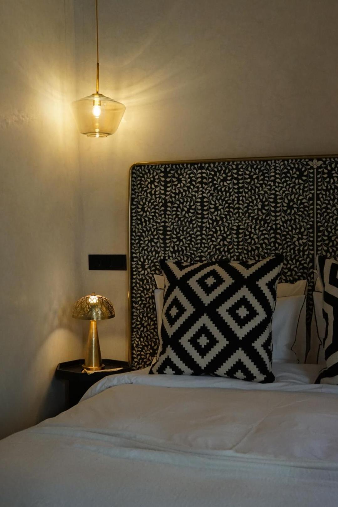 Lallabaya Guest house *