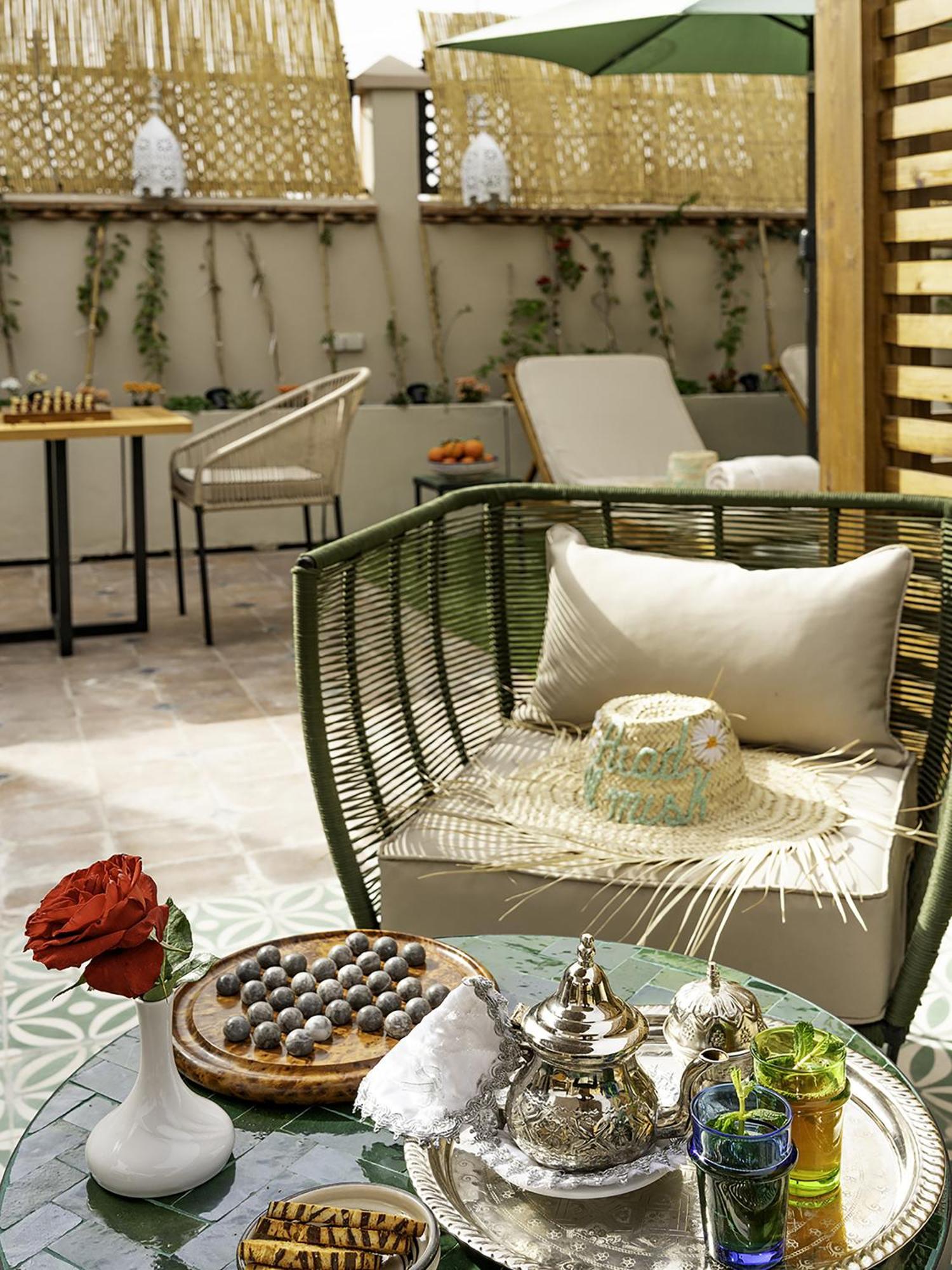Guest house Almisk