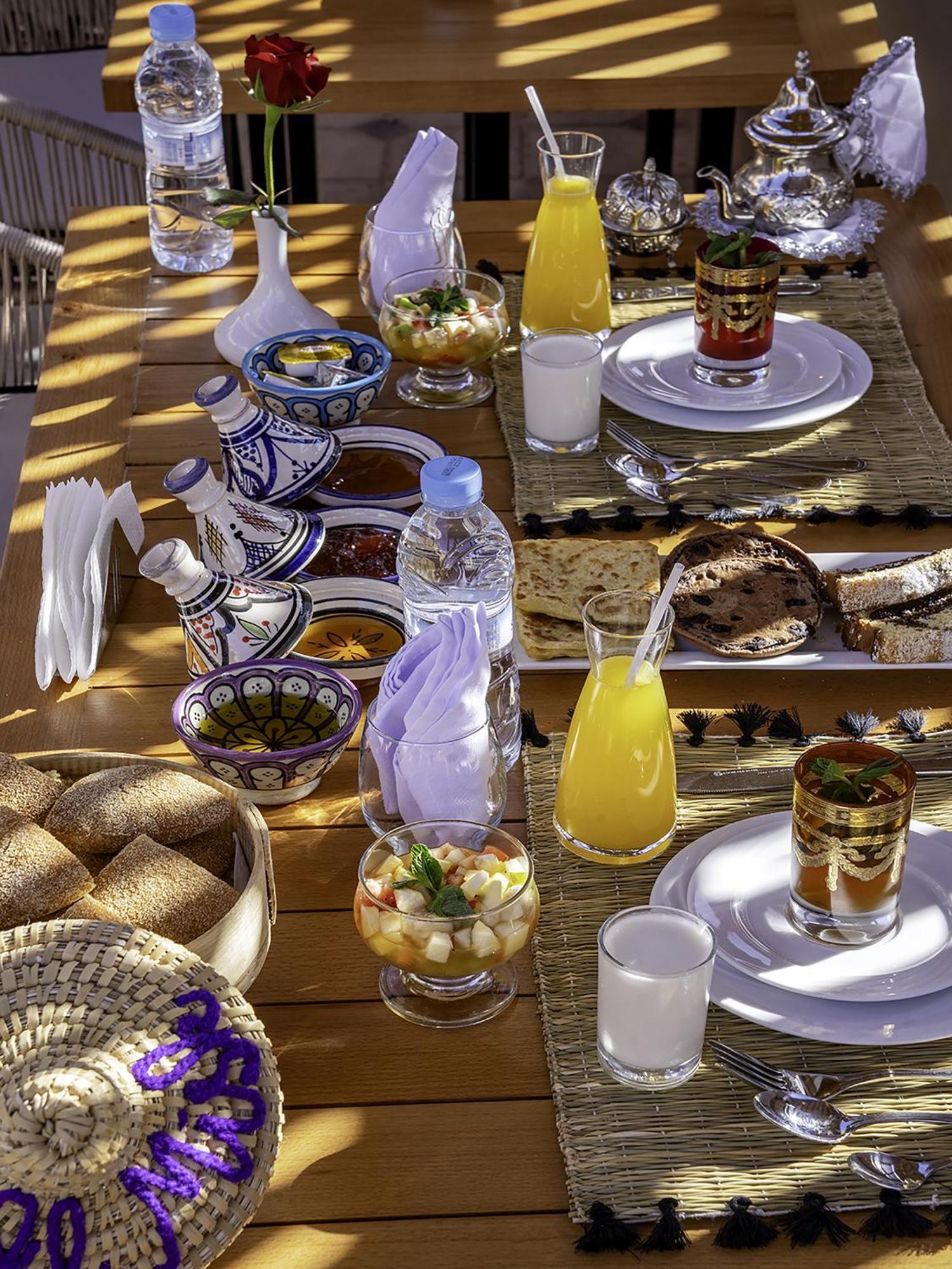 Almisk Guest house *