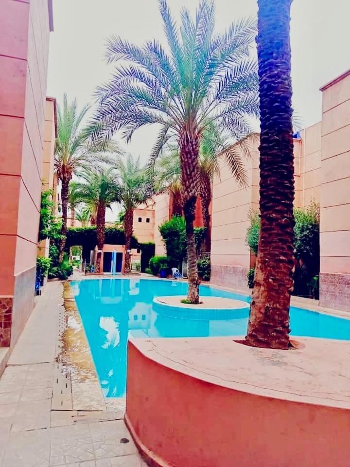 Dardamia Riad *