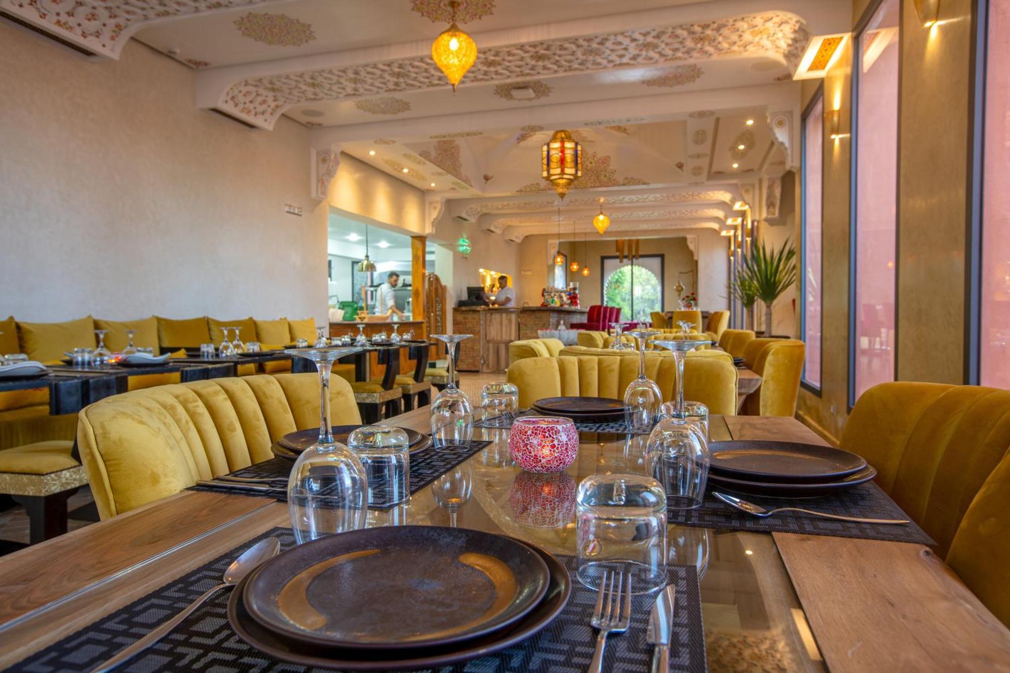 Hotel Janat Al Atlas & *