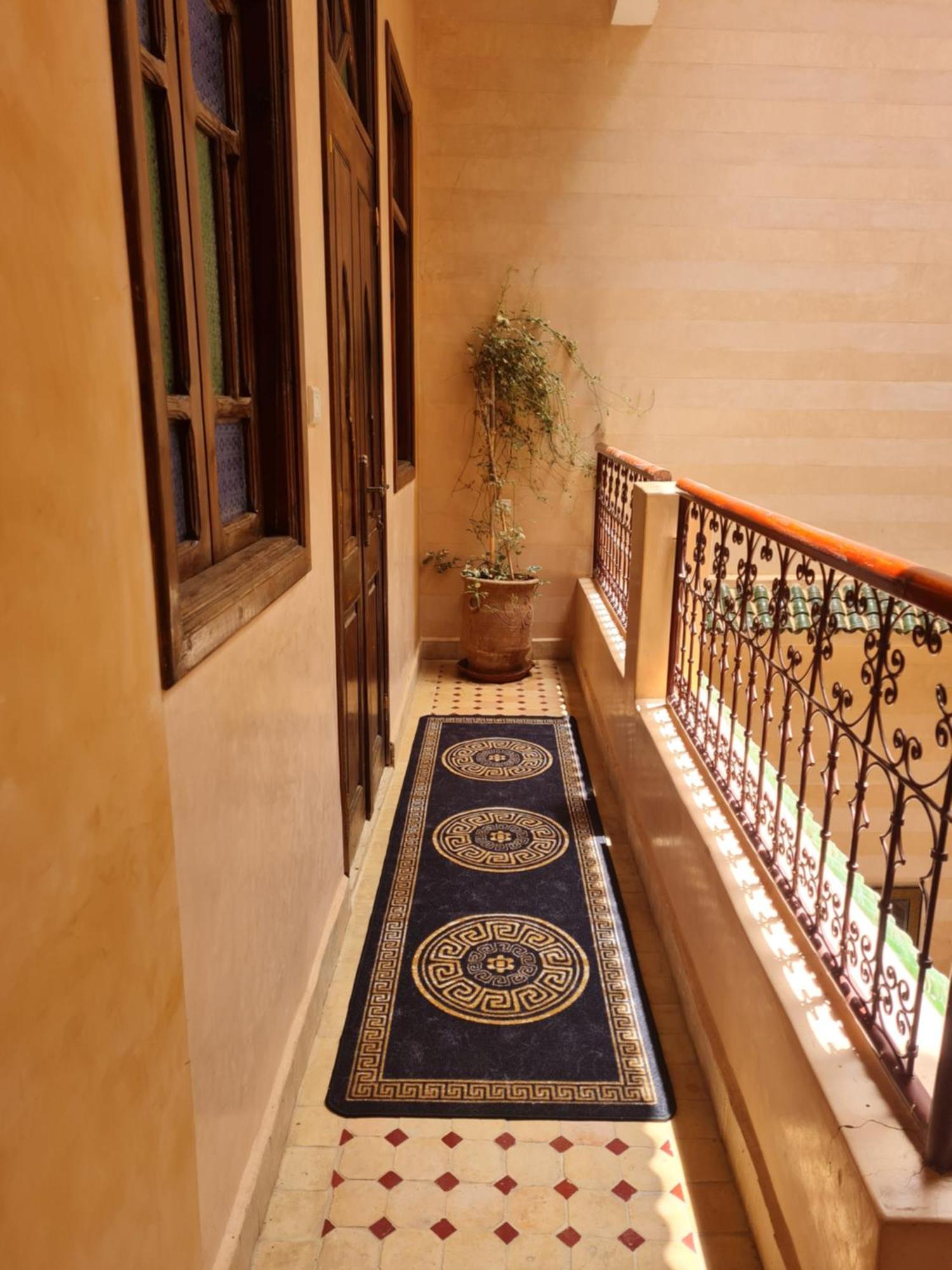 Dantella Riad