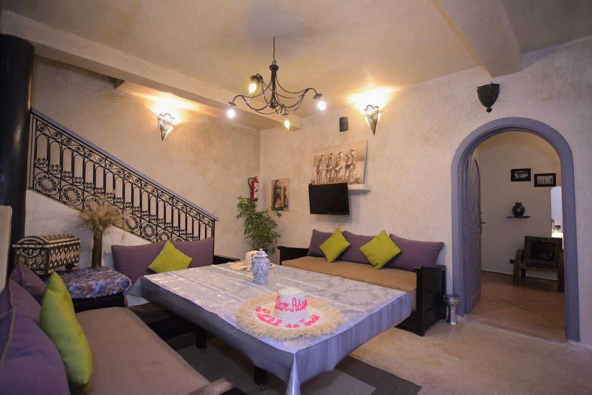 Kasbah De Jade: Luxury With Heated Pool And Jacuzzi