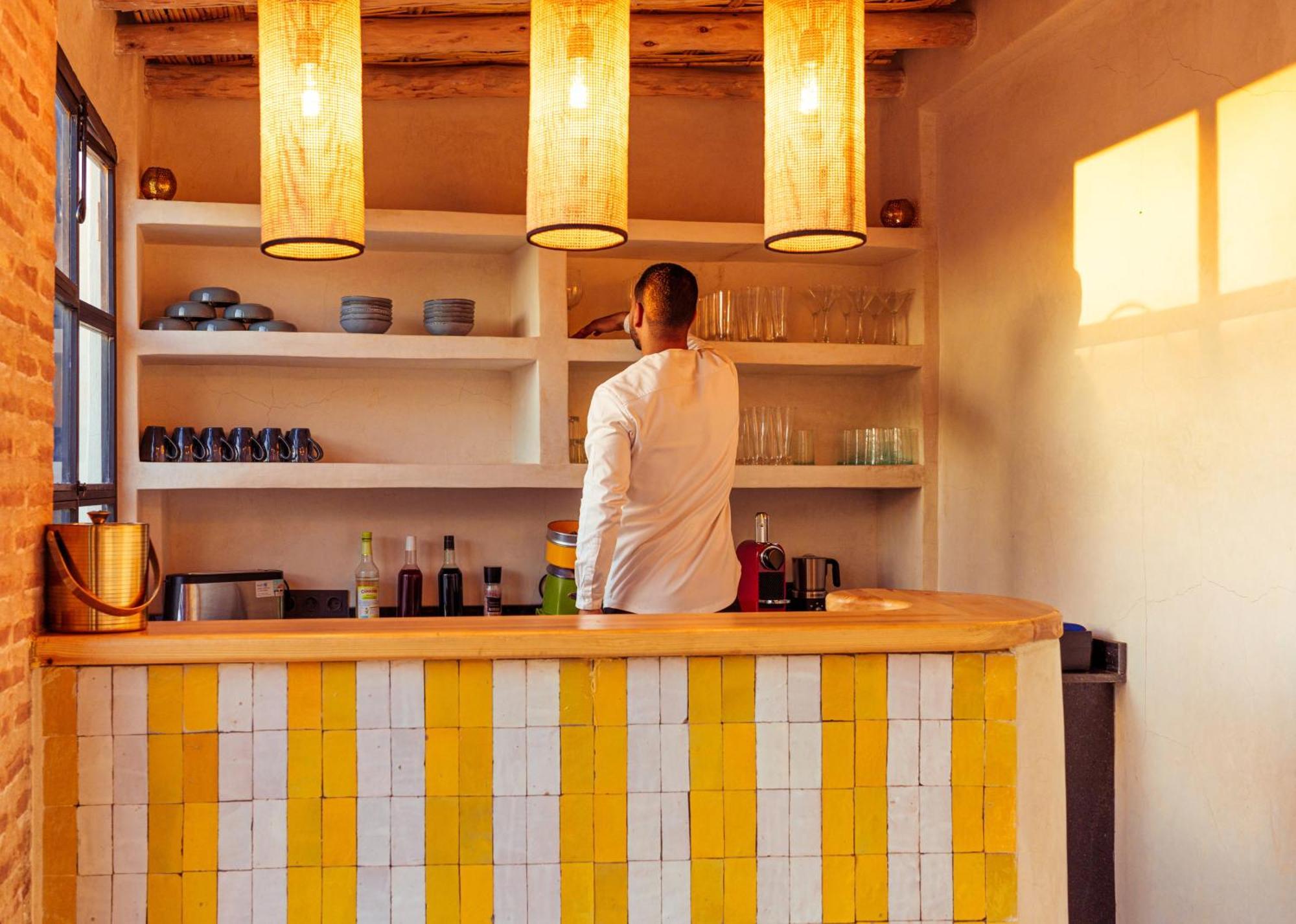 Riad & By Xo-riad