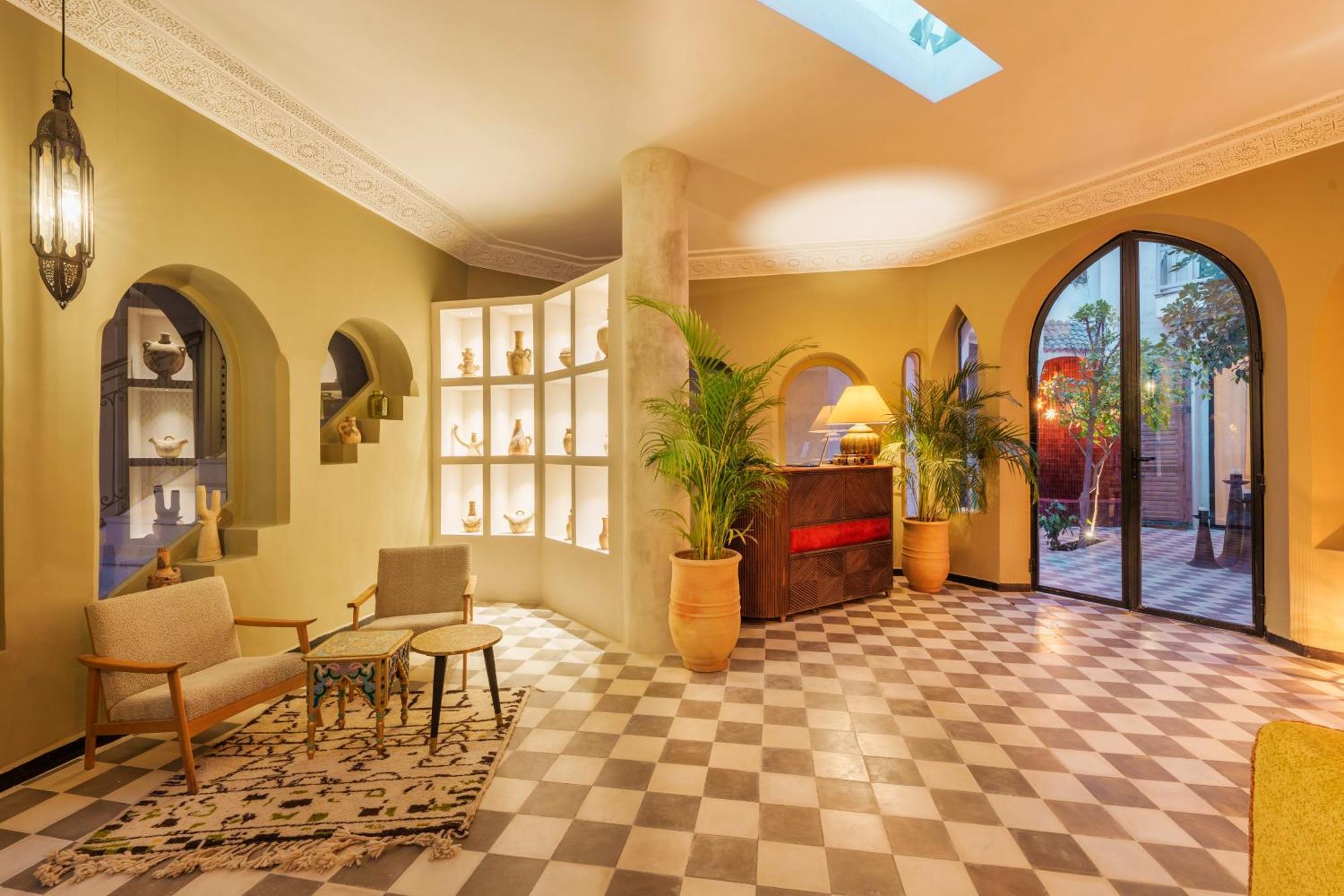 Riad & By Xo-riad *
