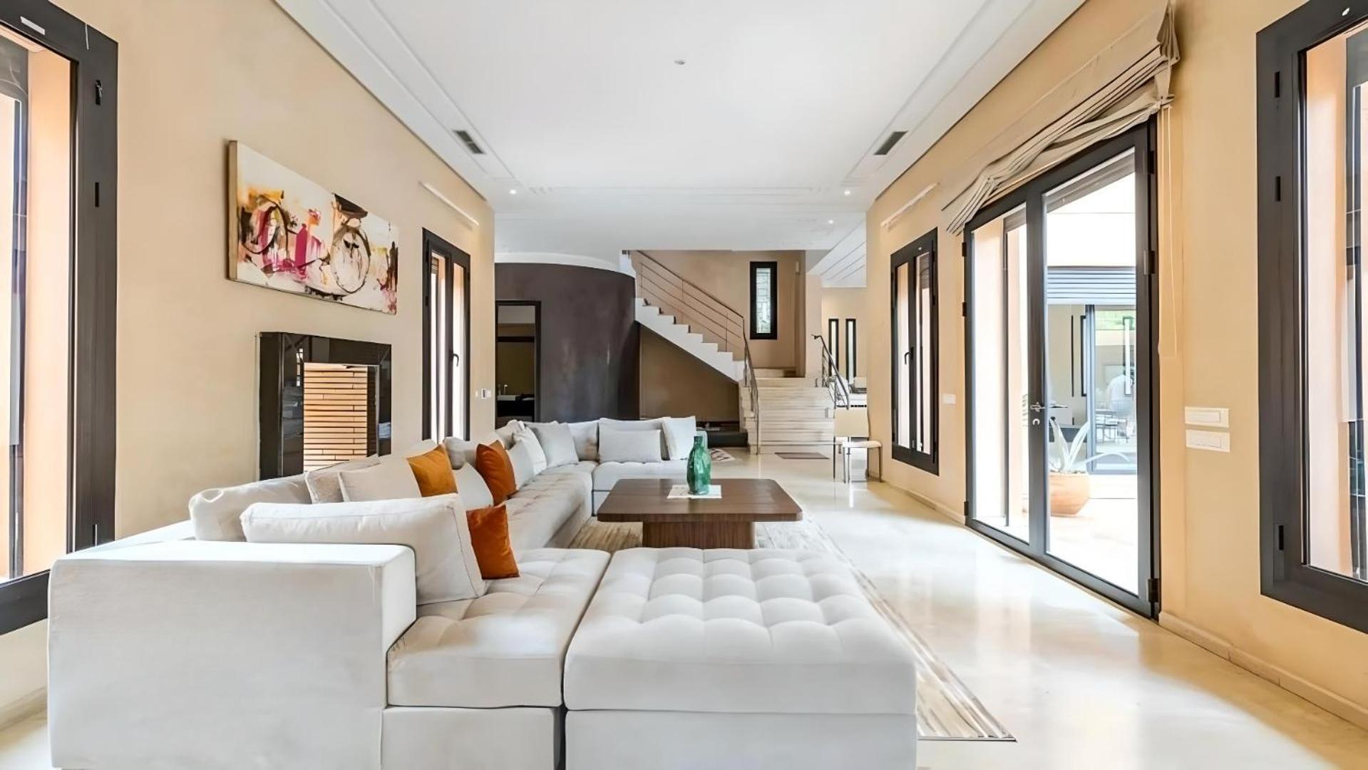 Les Palmiers Villa *