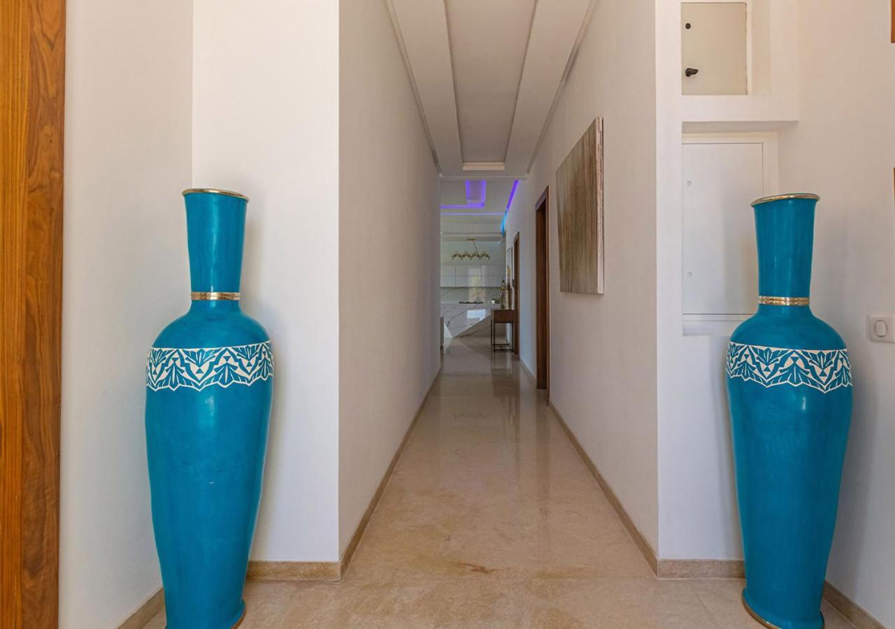 K, Elegance Urbaine Villa *