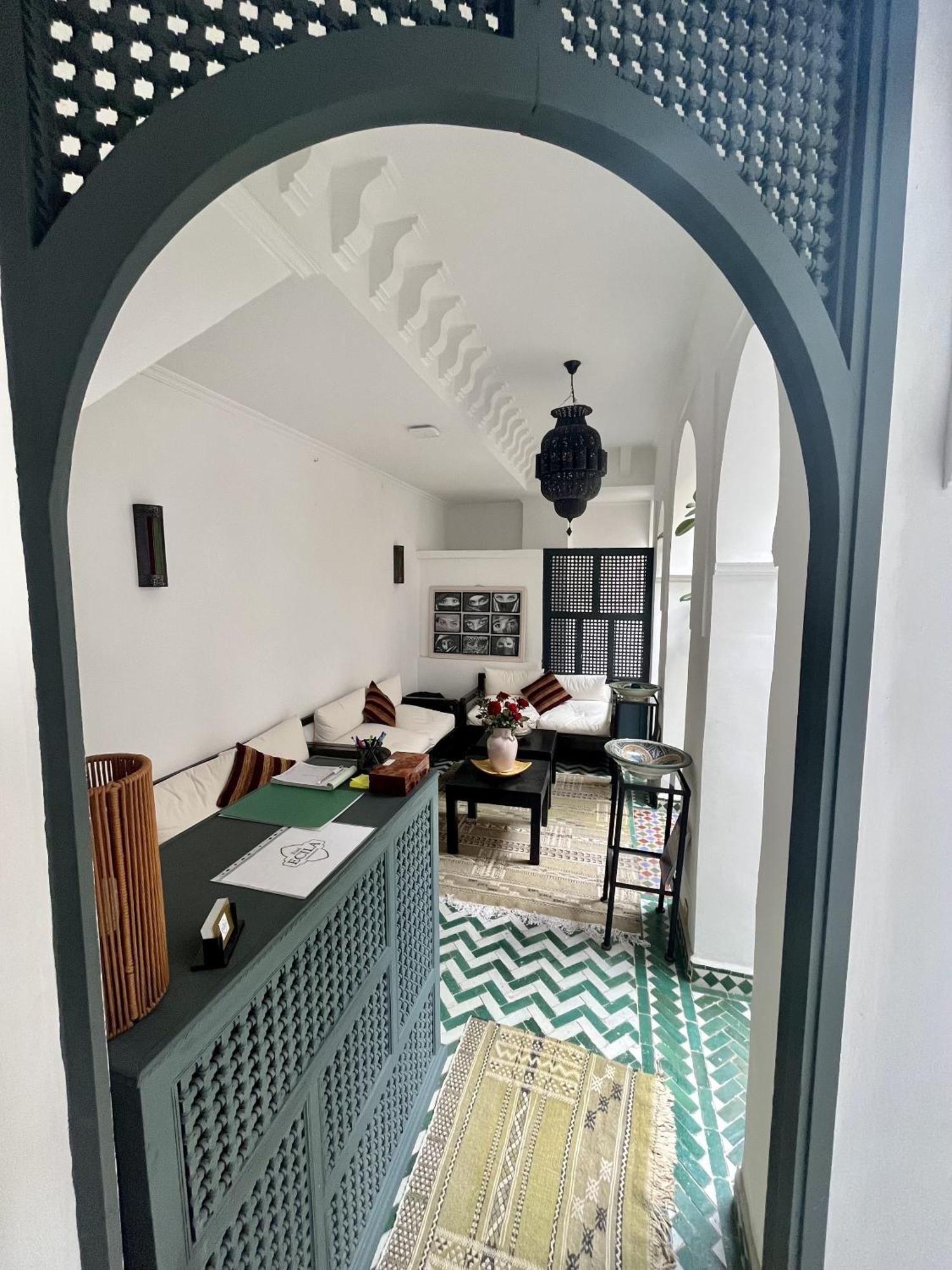 Ecila Guest house 2*