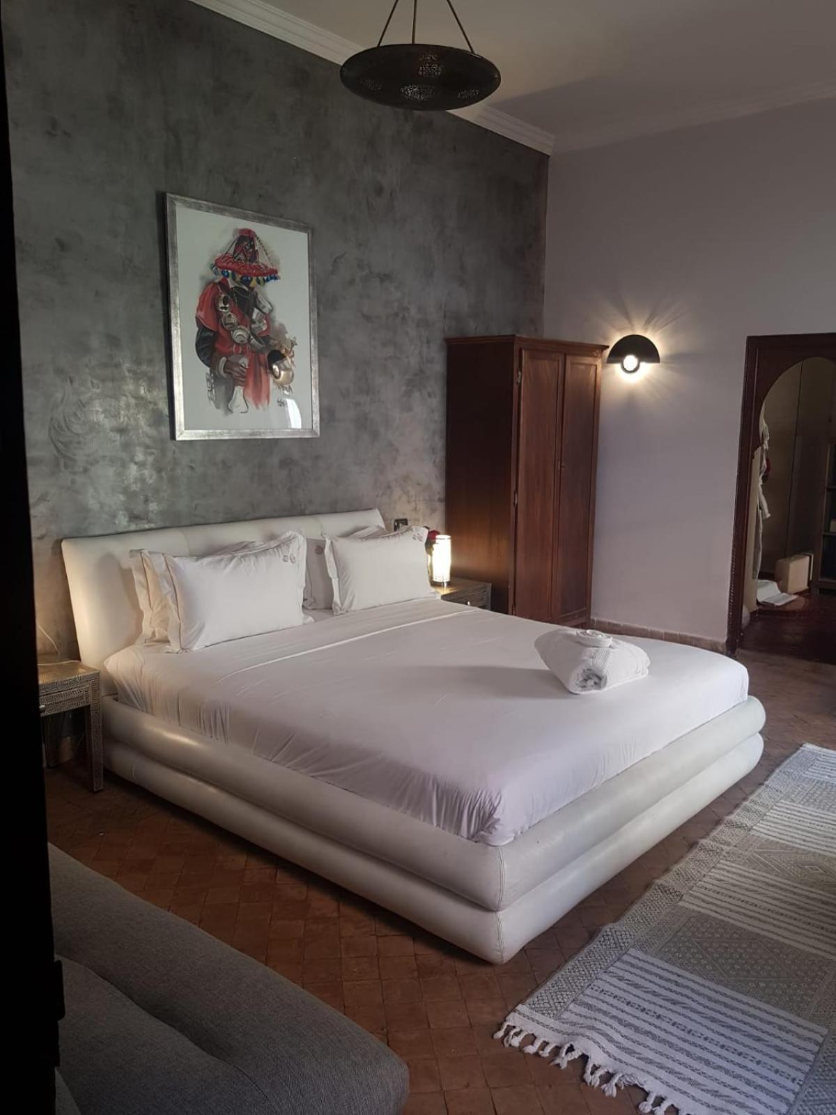 Les Ammonites And 4* Marrakesh