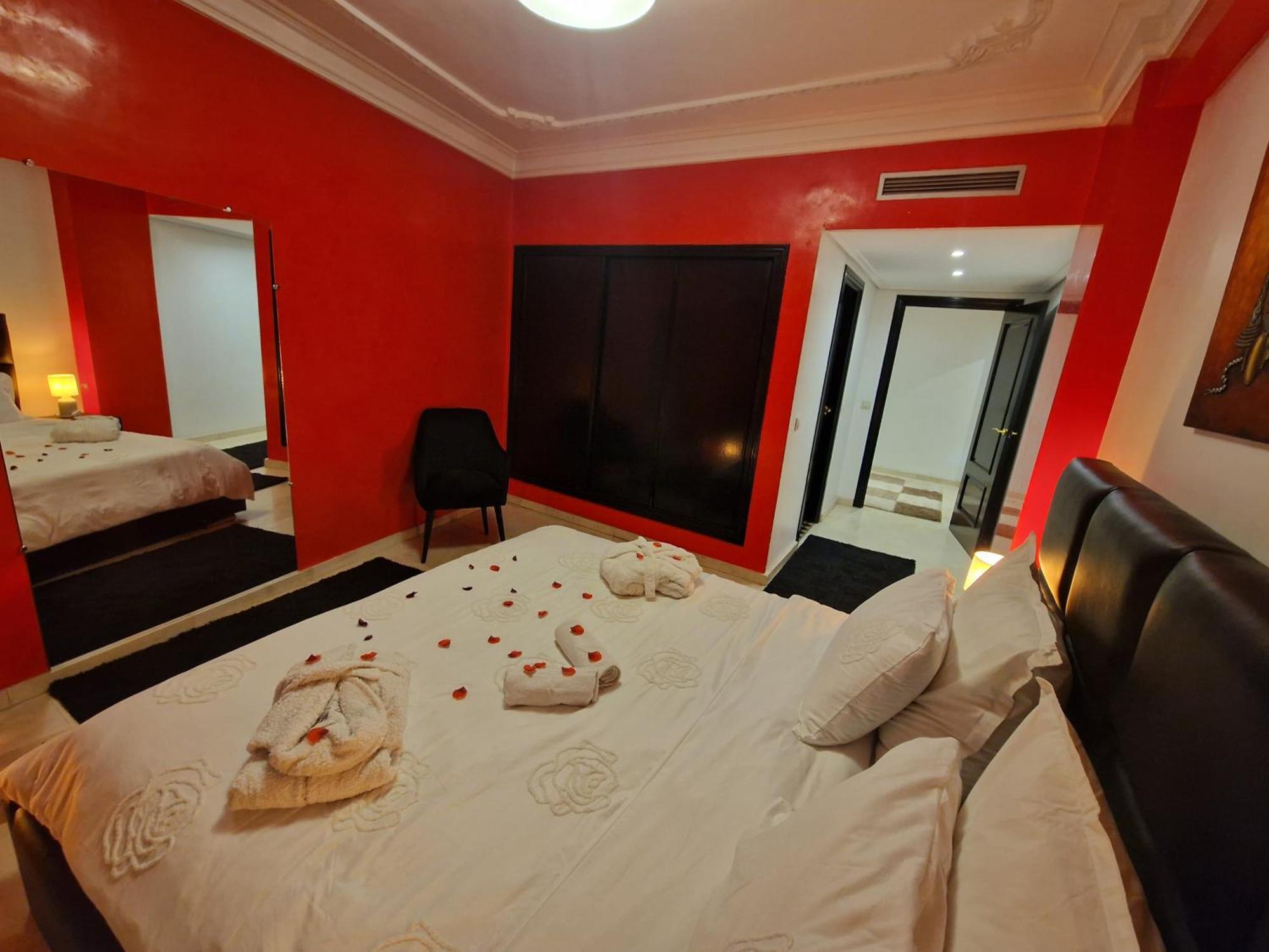 Deluxe In The Center Of With Free Wifi