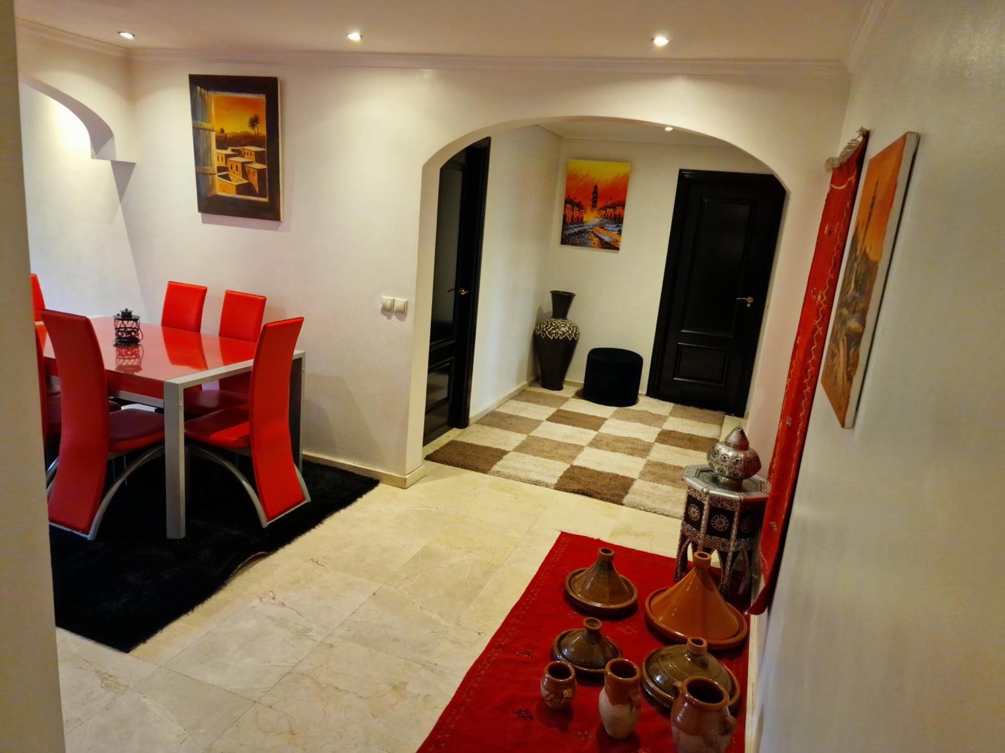 Deluxe In The Center Of With Free Wifi Apartamento