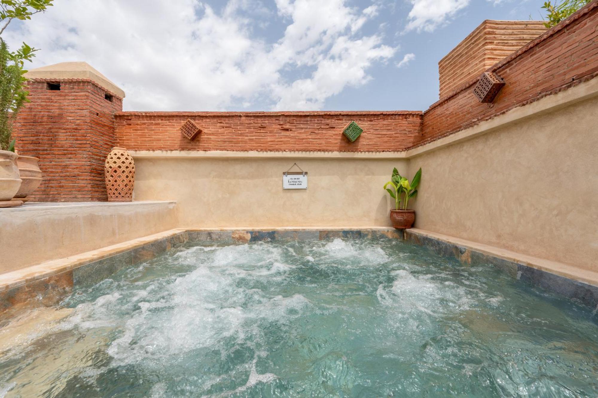 Riad Celema &