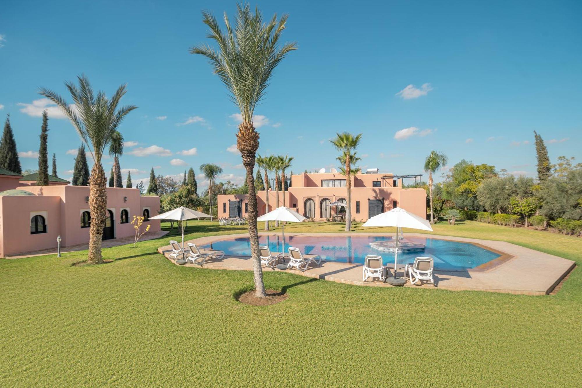 Janat Al Atlas & Hotel