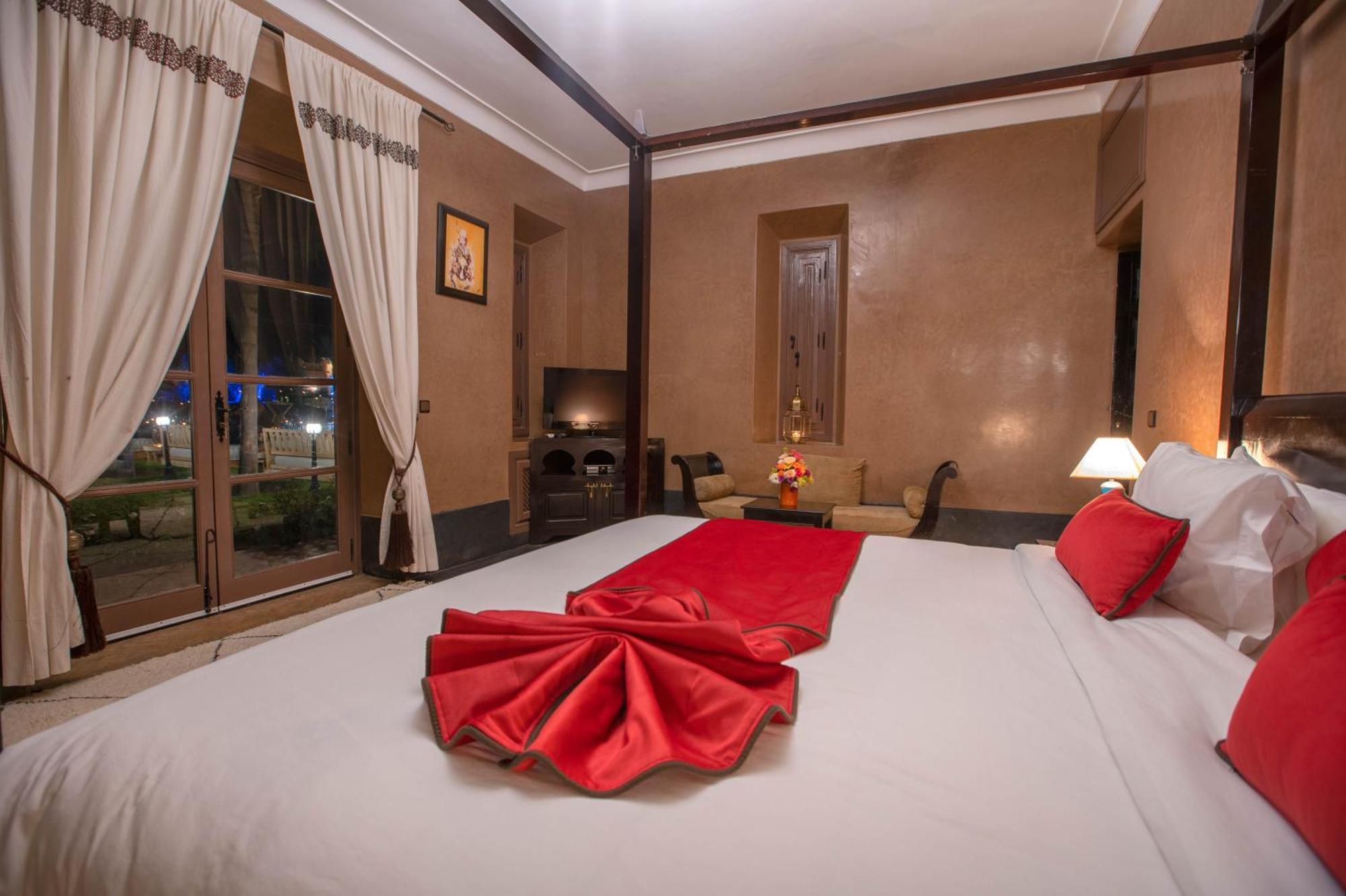 Janat Al Atlas & Hotel