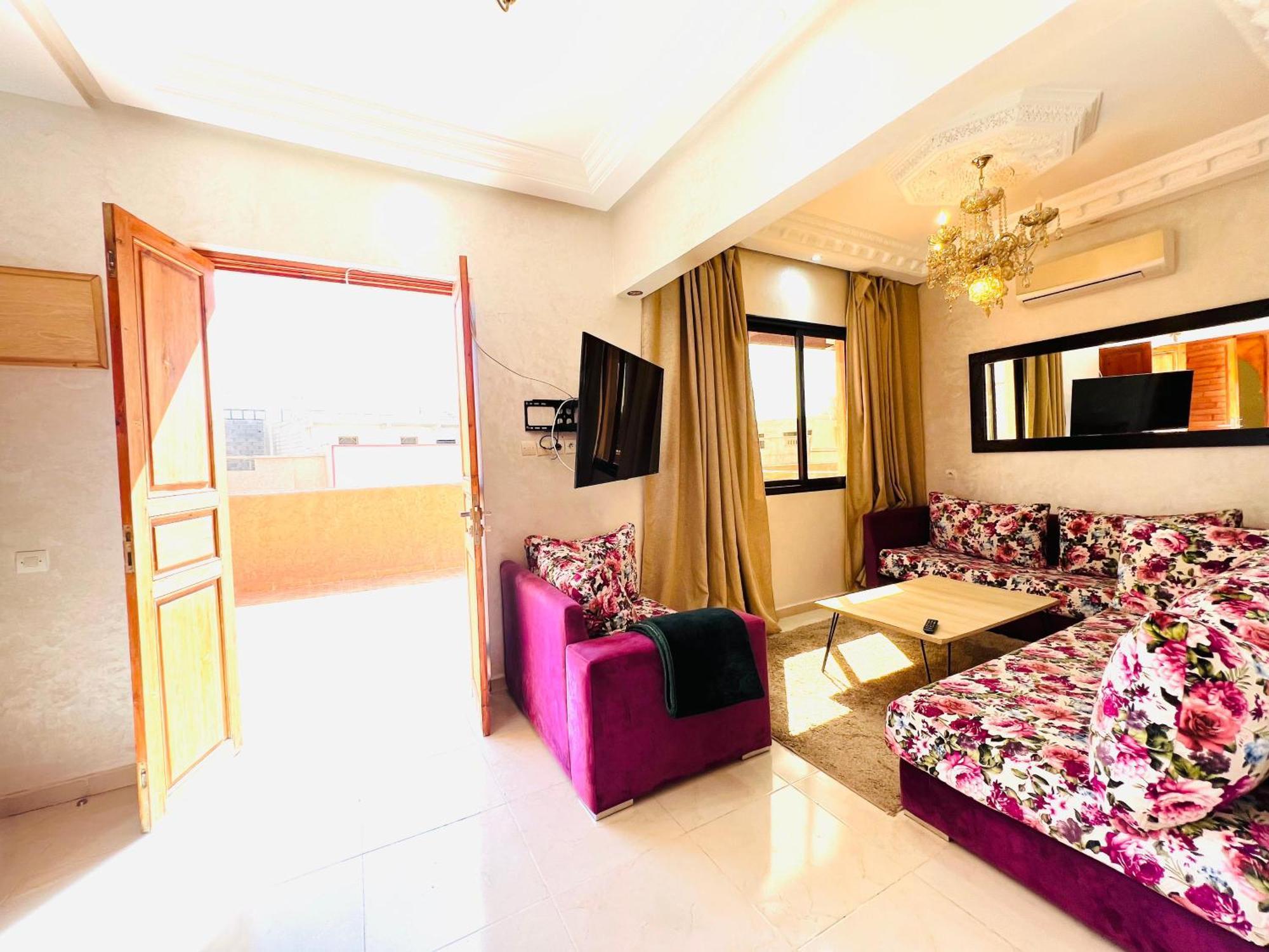 Cycas Family Aparts -only Family Appartement