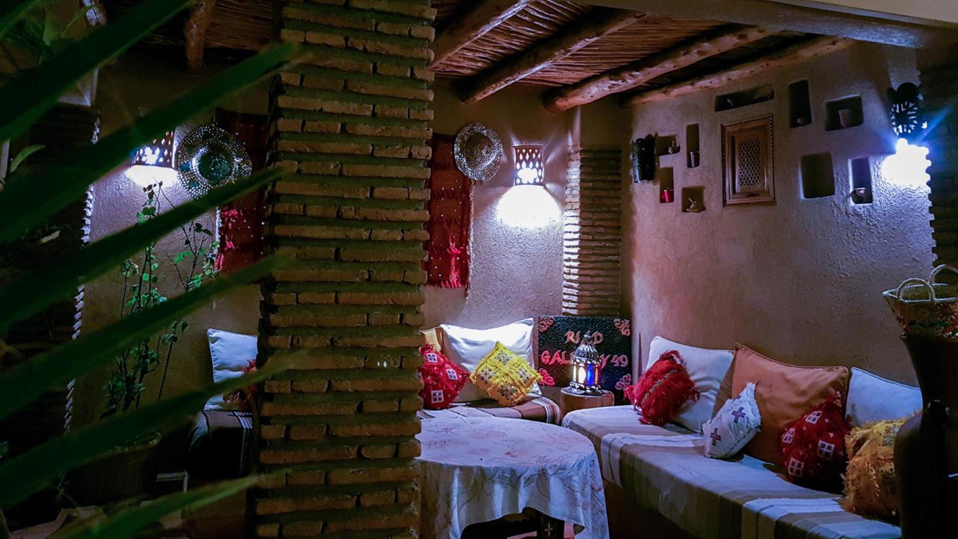 Riad Gallery 49 & 3*
