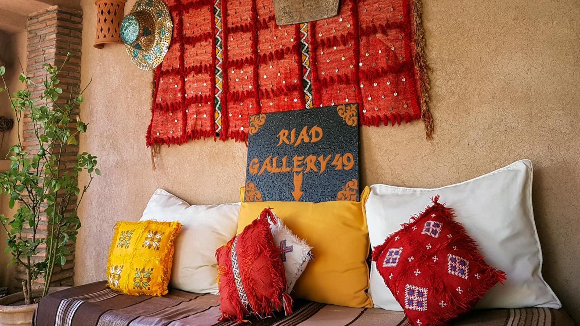 Gallery 49 &