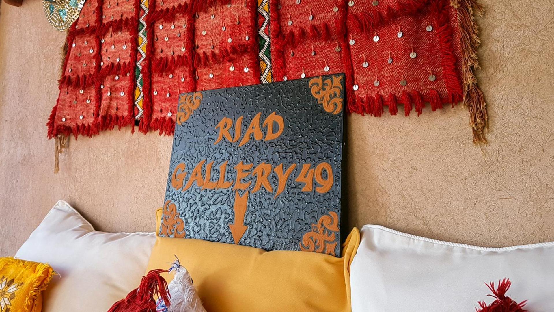 Riad Gallery 49 &