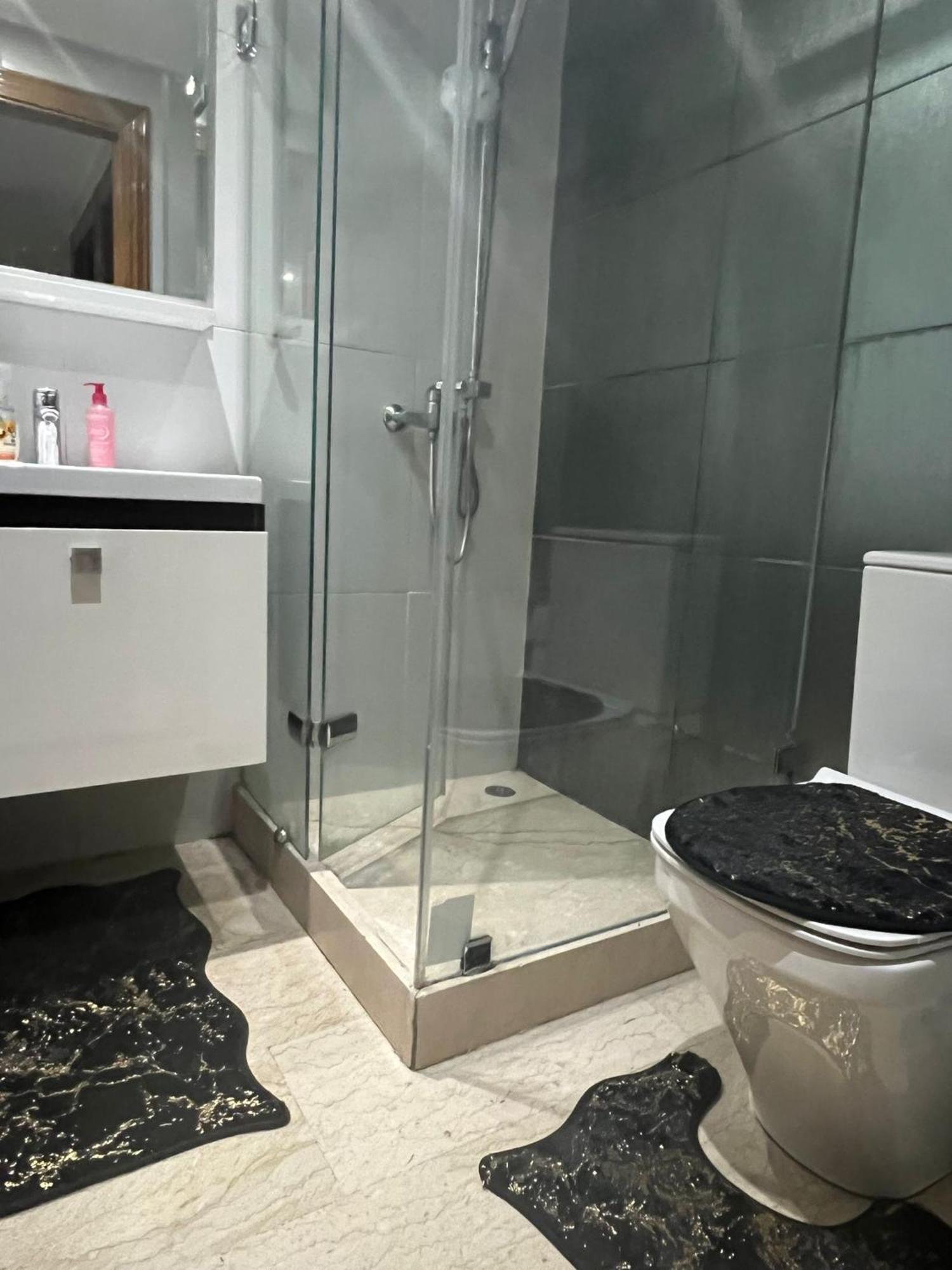 Apartamento En Pleine Centre Gueliz En Face Theatre Royal *