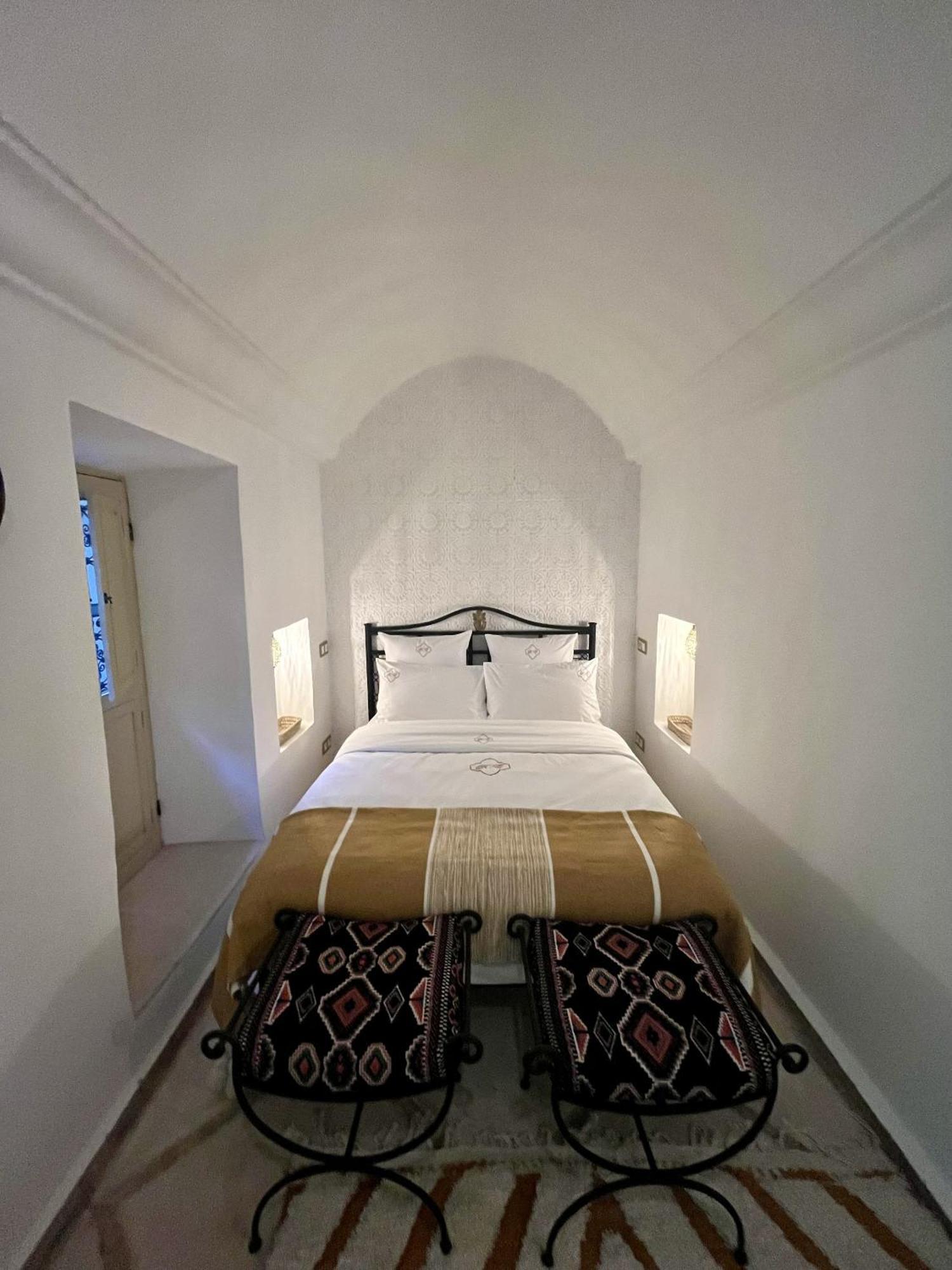 Ecila Guest house