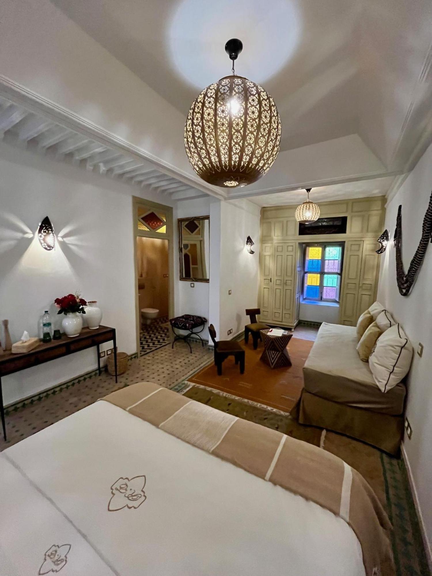 Riad Ecila 2*