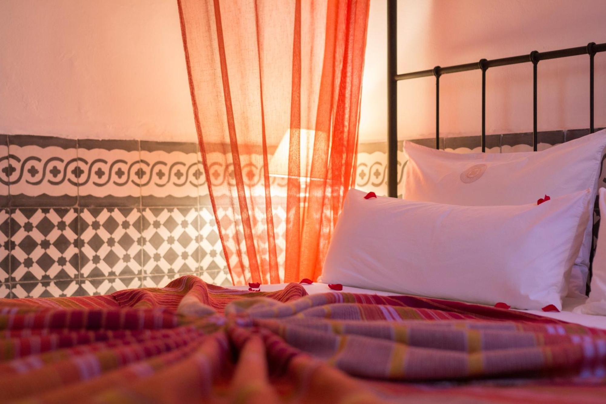 Riad Origin Lhena