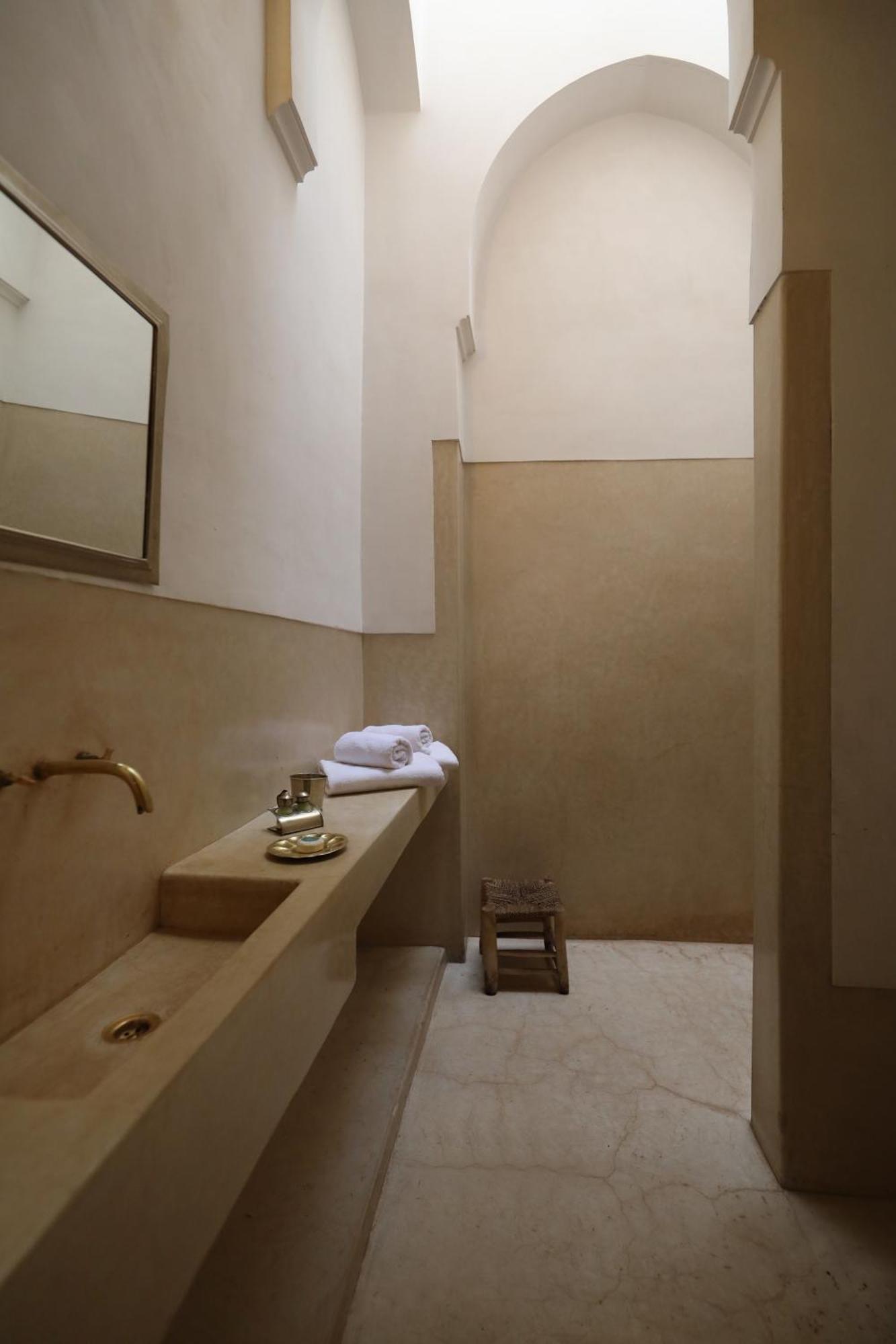Riad Azzouna 13 4*