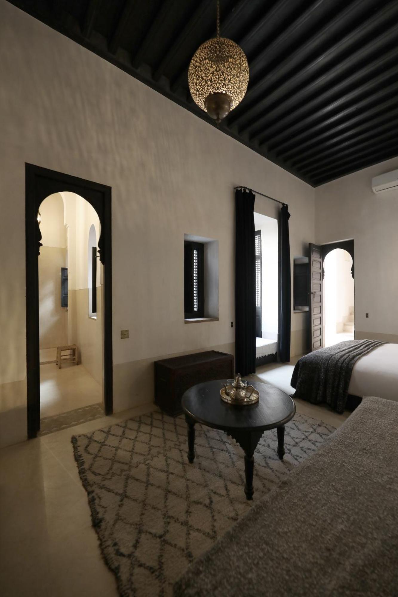 Riad Azzouna 13