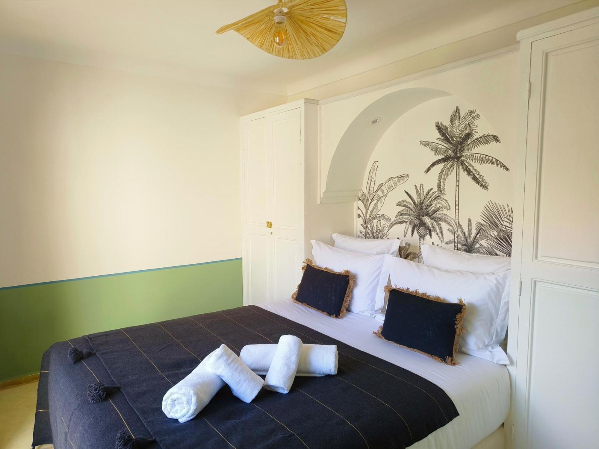 Dar Dabakech, Proche Jemma El Fna, Souk, Centre Medina, Riad, Entier De 2 A 6 Personnes Marrakesh