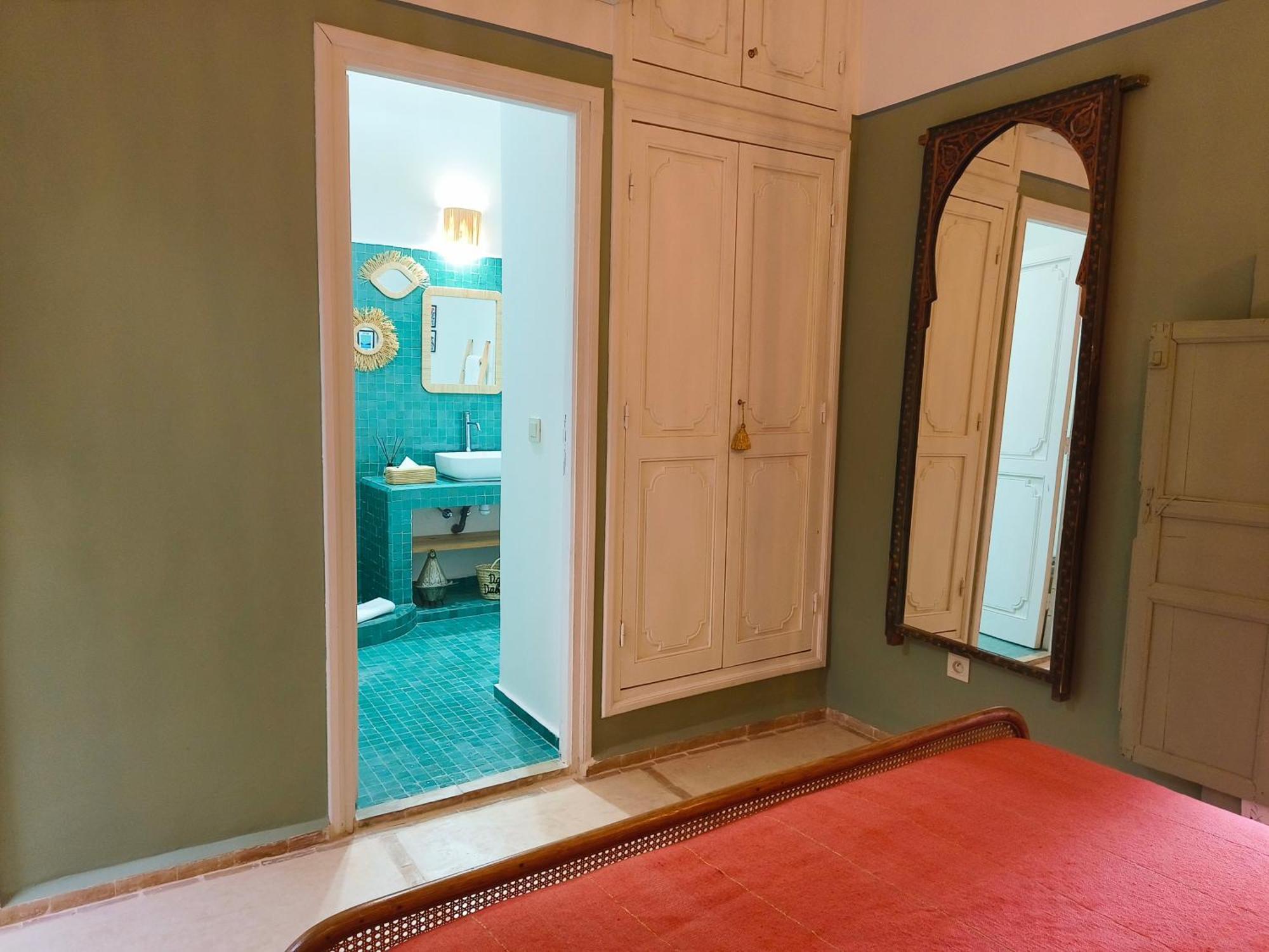 Dar Dabakech, Proche Jemma El Fna, Souk, Centre Medina, Riad, Entier De 2 A 6 Personnes