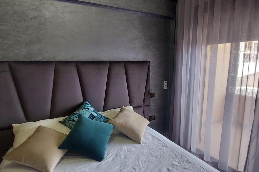 Apartment Luxury Center With Swimming Pool