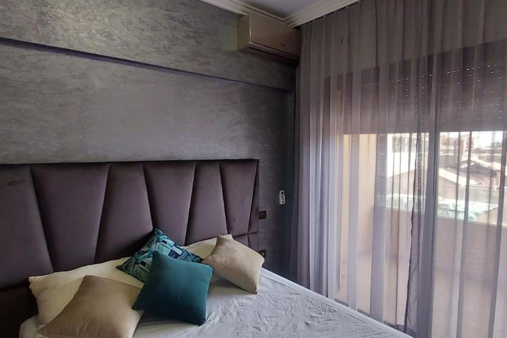 Apartment Luxury Center With Swimming Pool