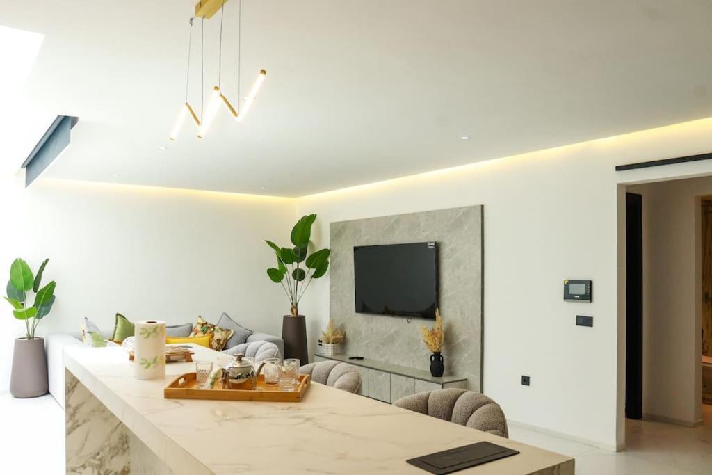 Duplex Piscine Chauffee Terrasse Apartment Marrakesh