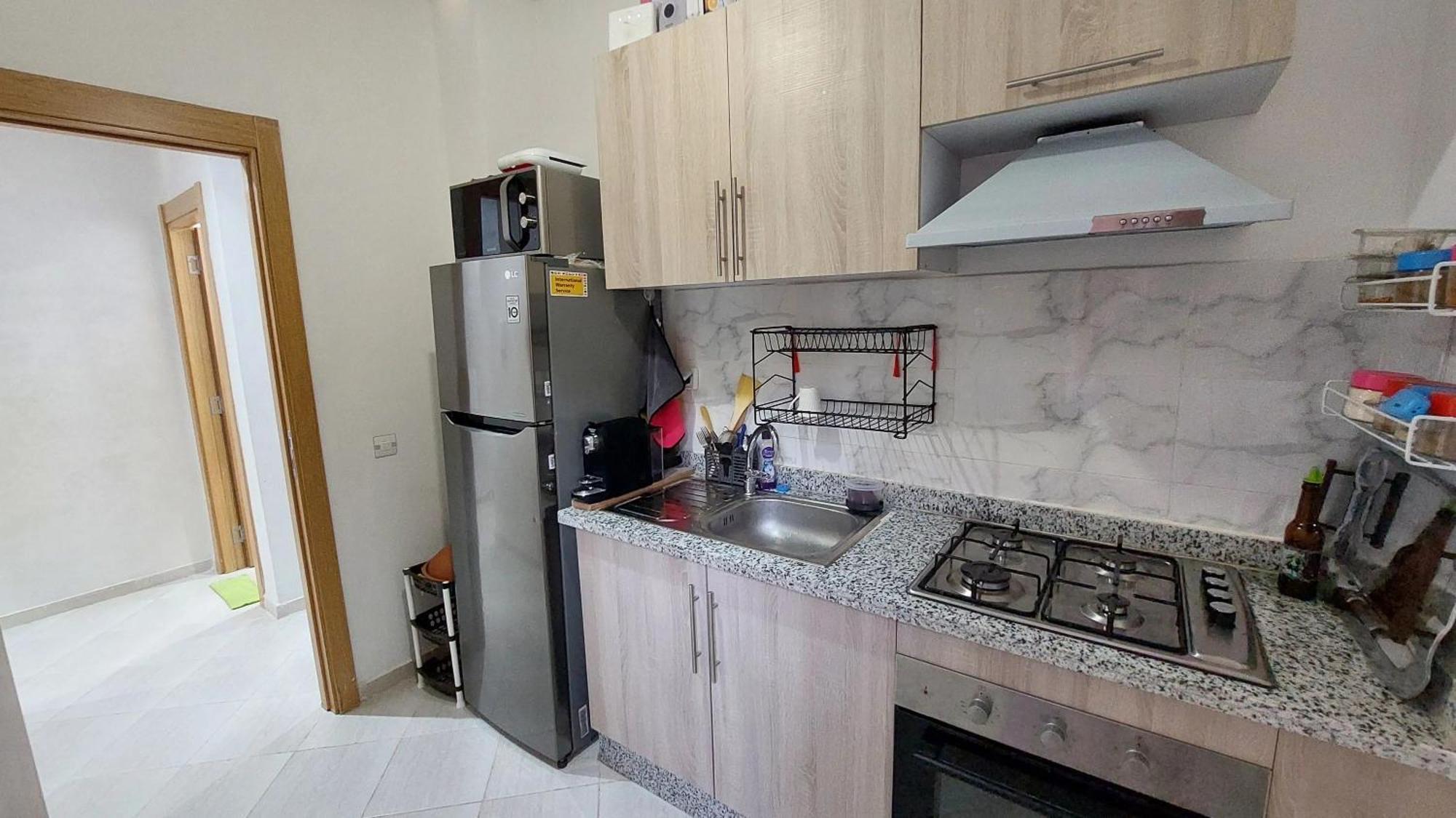Modern Family Near Airport Apartment *
