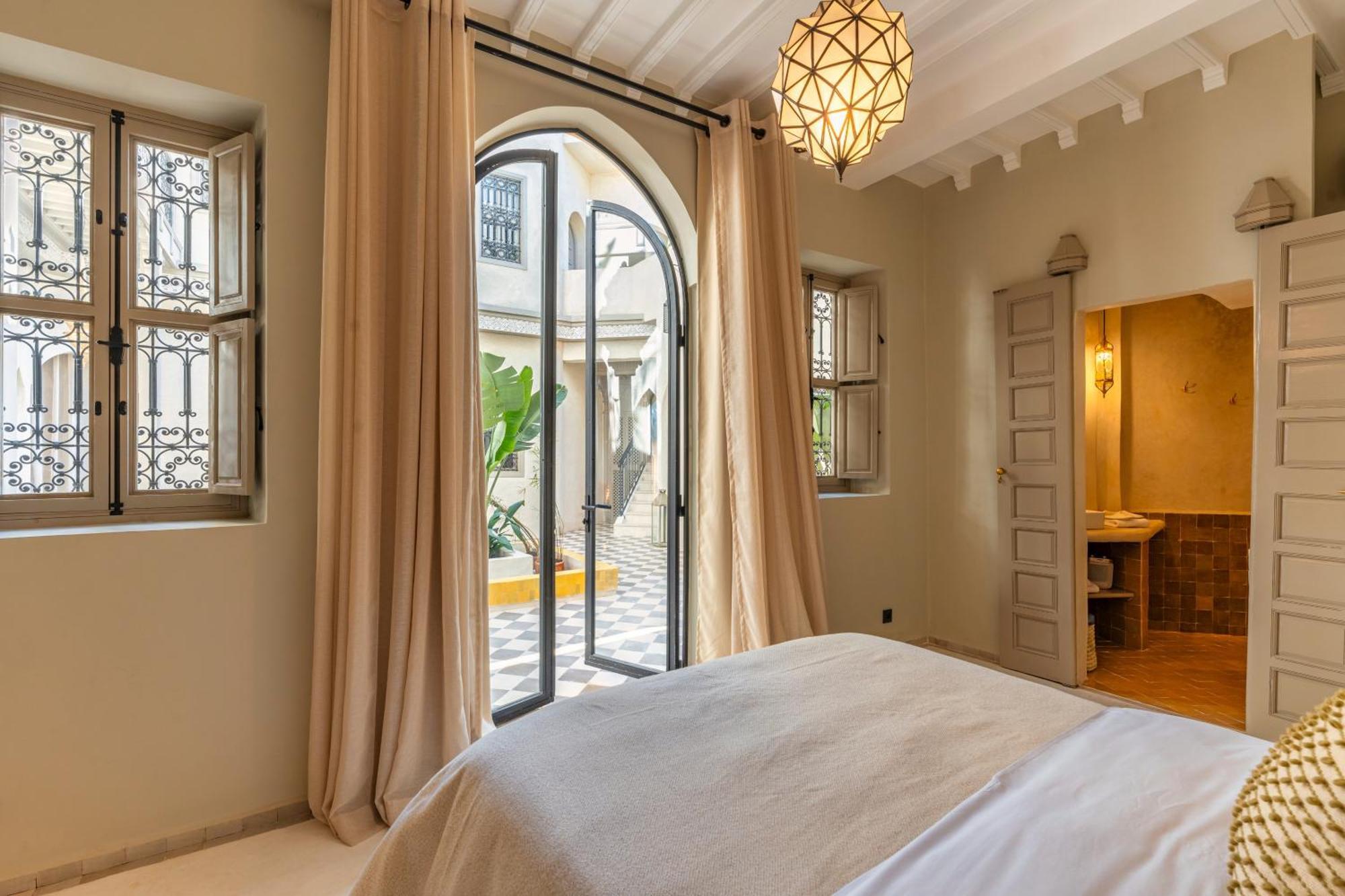 Riad & By Xo-riad *