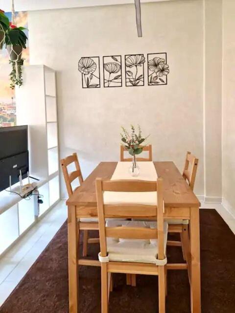 Bright Medina W Big Balcony Apartment