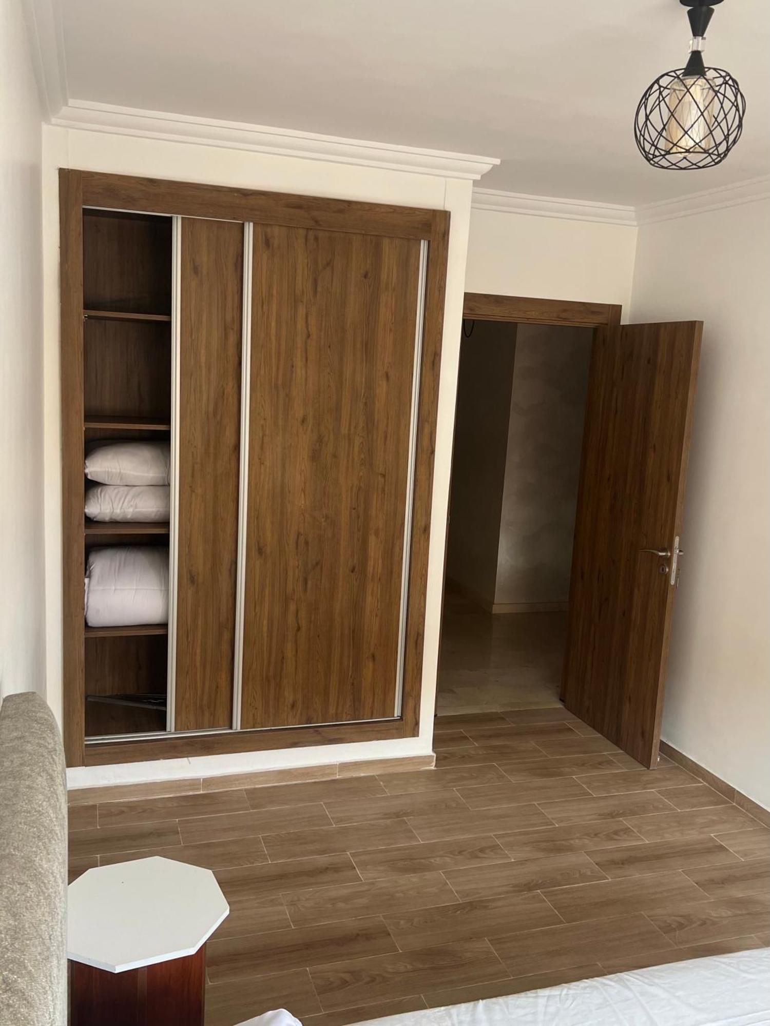 Apartment Prime Spot In Marrakech Near Everything *