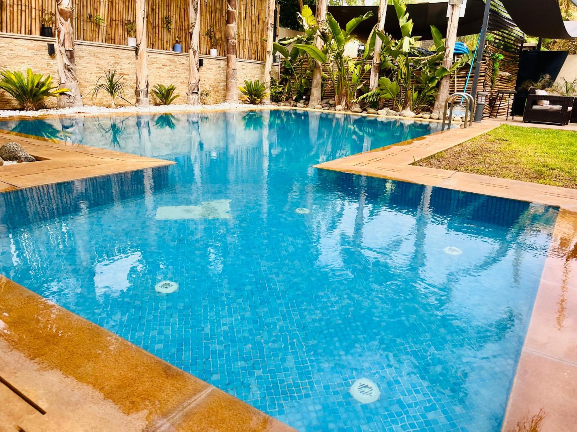 Exotic Vip Family Only -housekeeper ,billard,ping-pong,piscine Privee Marrakesh
