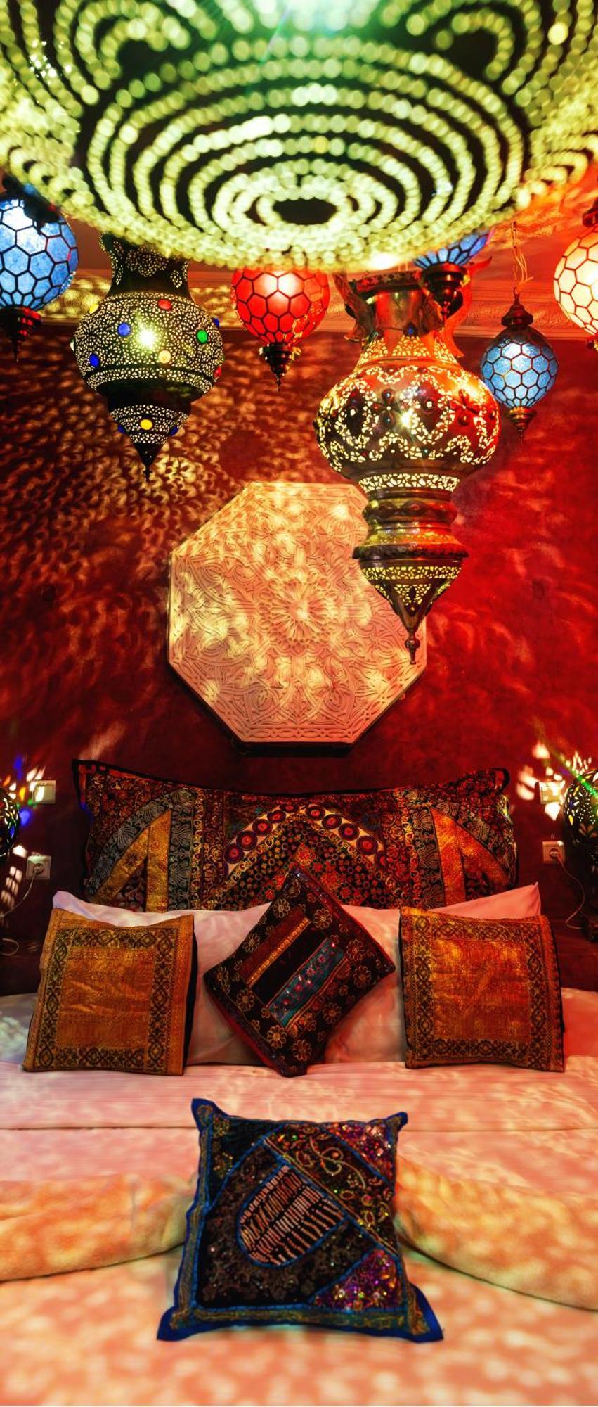 Persephone Riad 3*