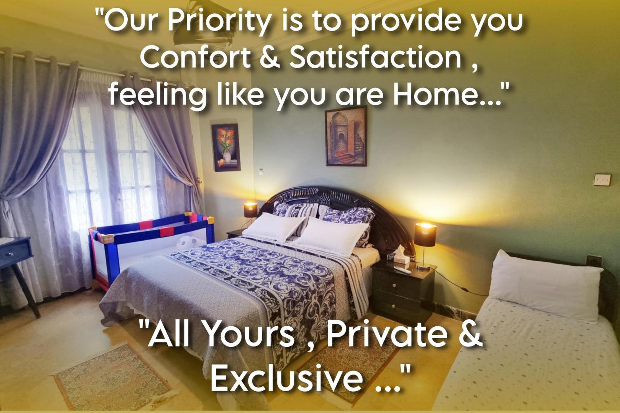 Oranger Family House Center, Private Large House, Terasse Garden View, Free Parking * Marrakesh