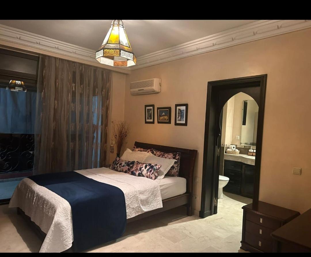 Apartment Impeccable En Plein De Centre *