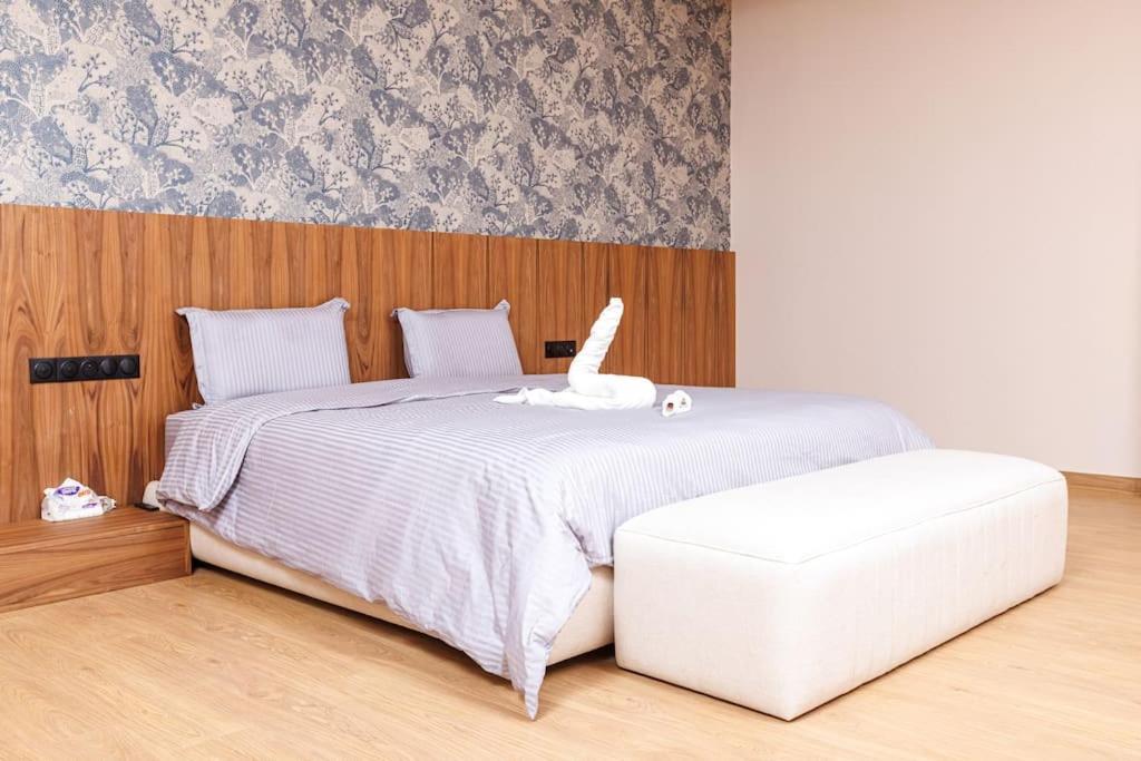 Modern 4br Golf View In Amelkis Marrakech Holiday home *