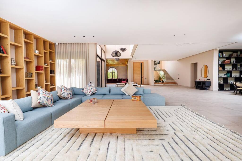 Modern 4br Golf View In Amelkis Marrakech Holiday home *