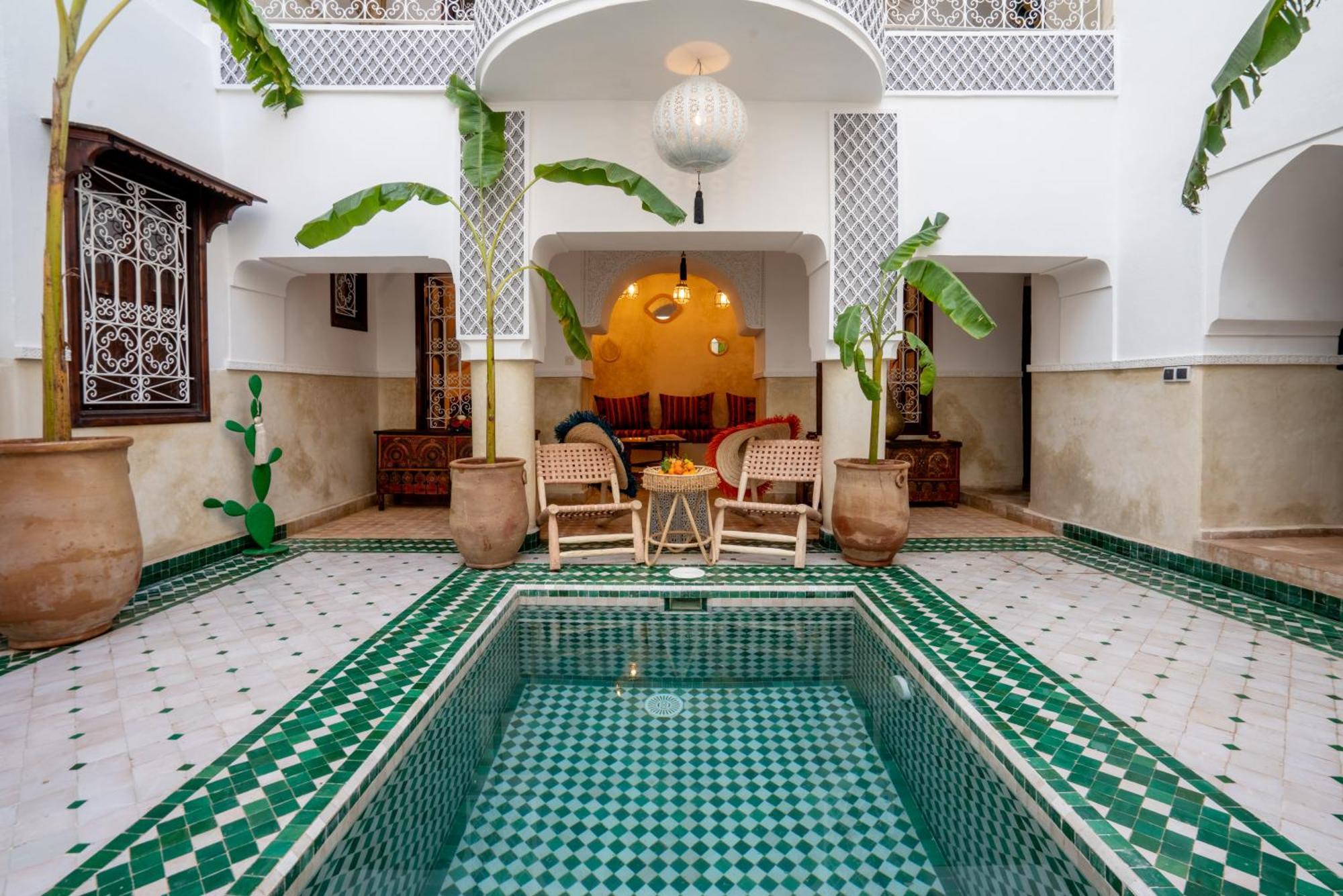 Boutouil & Riad